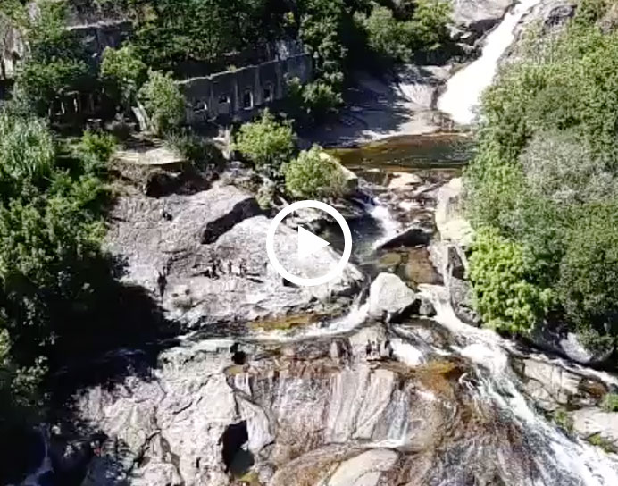 cover-video video caldas de reis